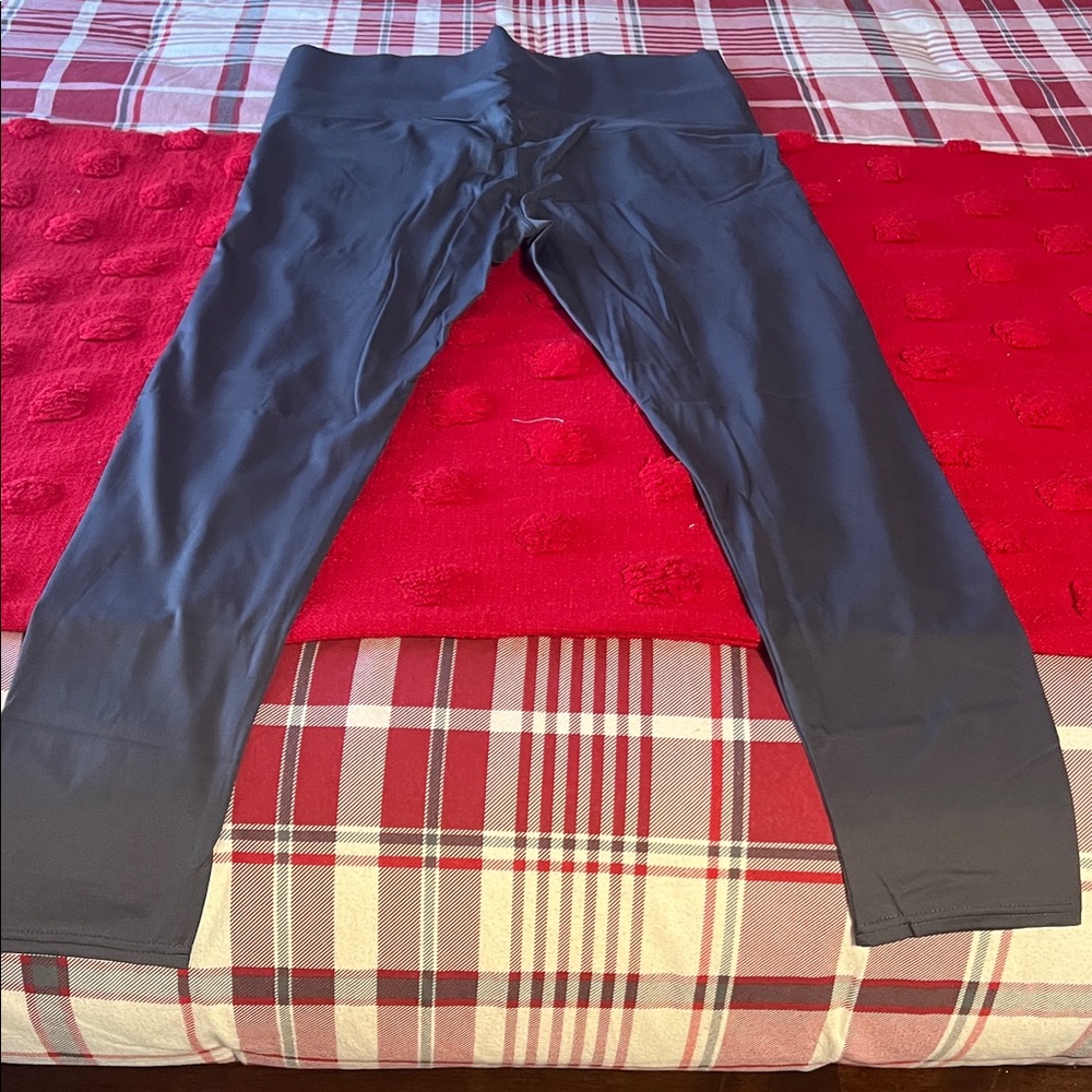 Gray High-Waisted Leggings